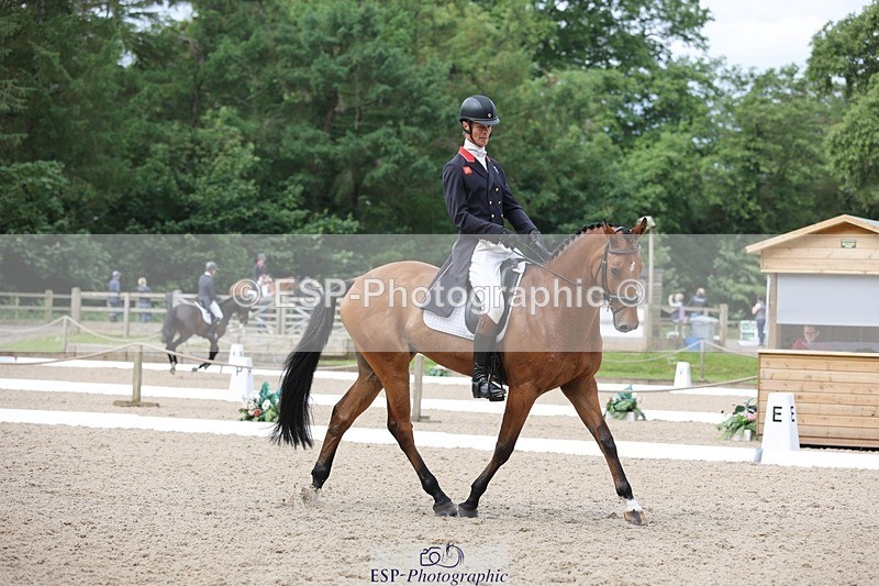 240524-104253-07483 - 264-BLS_ABSOLUTELY-William_Fox-Pitt