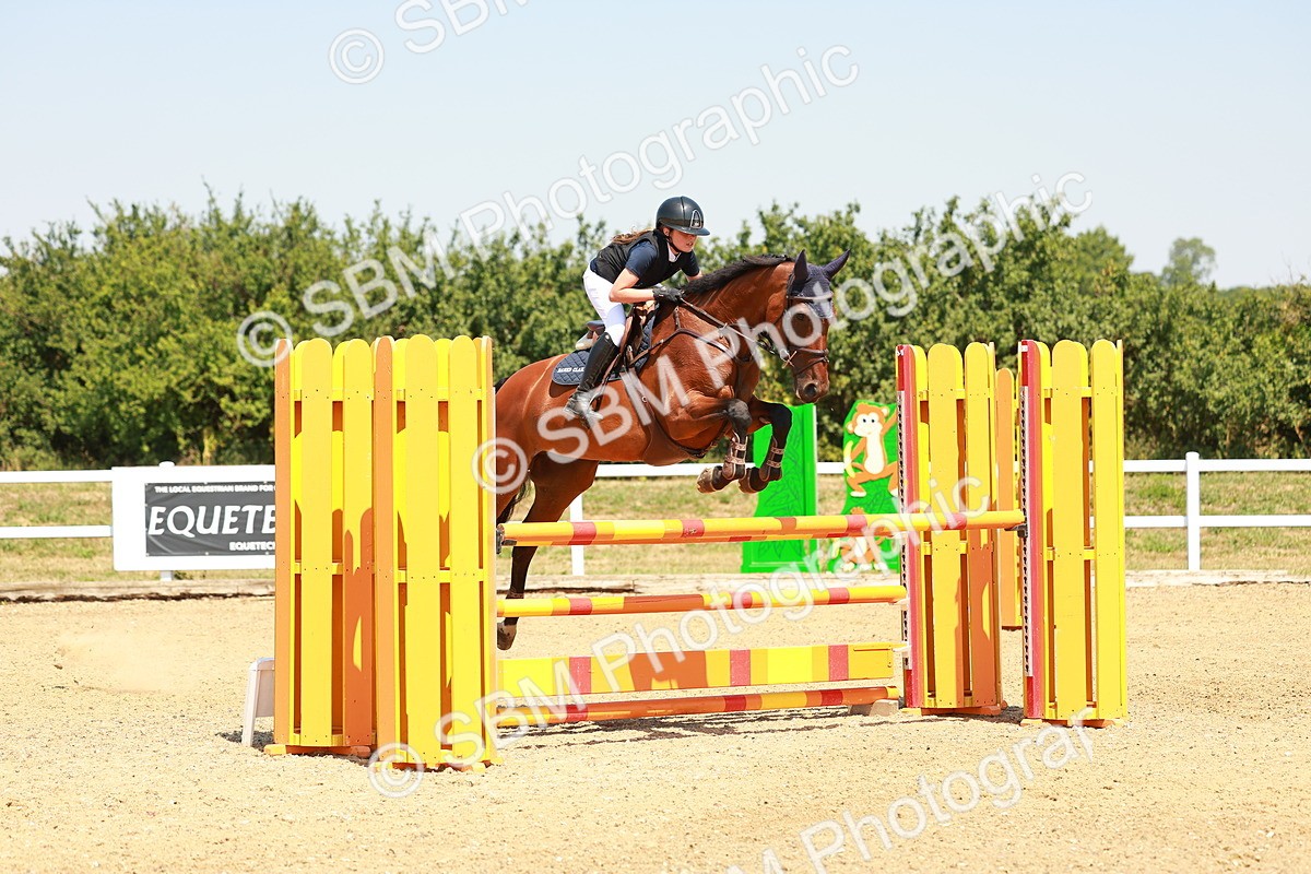 SBM_001681 - Class 4 - Senior Newcomers - 1.10m