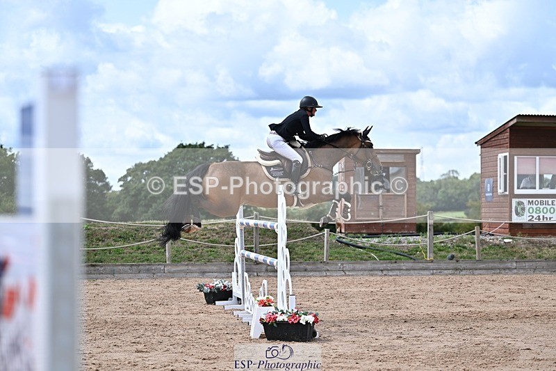 250731-140759-01052 - Cls 04 7Yr Old Jump Off