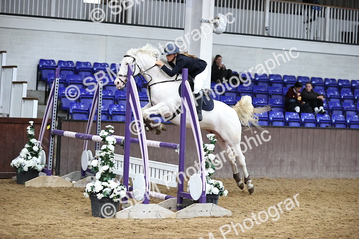 SBM_002802 - Class 6 - Pony Newcomers 1.00m Open