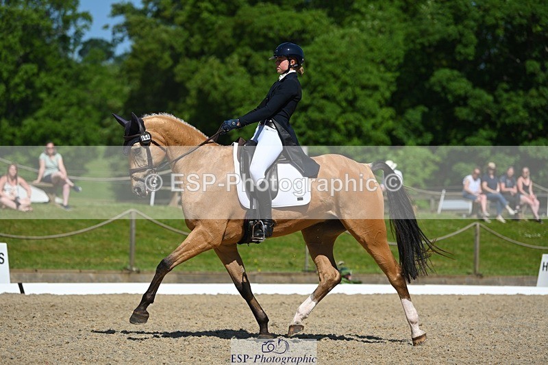 230526-104711-05700 - 464-GRANDE_BY_DESIGN-Emma_Manton-DR