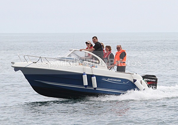 100725 ROCKHOPPER IMG_4379 - Motorboats - Open