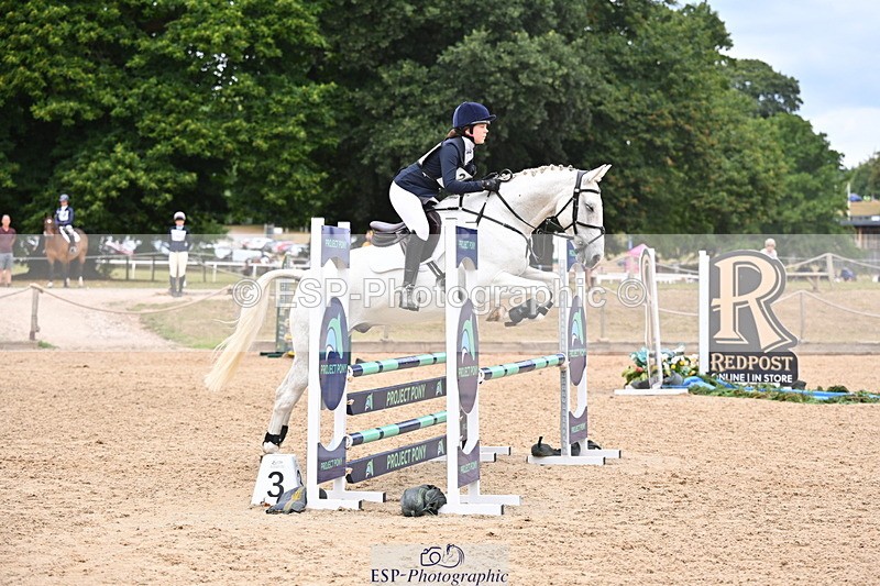 250802A-110918-02427 - A-021-Issy.Baldock-FREDDIE