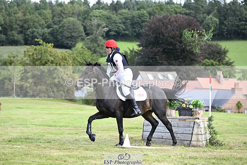 240825X-105528-31481 - 70cm XC 10.00 to 11.00