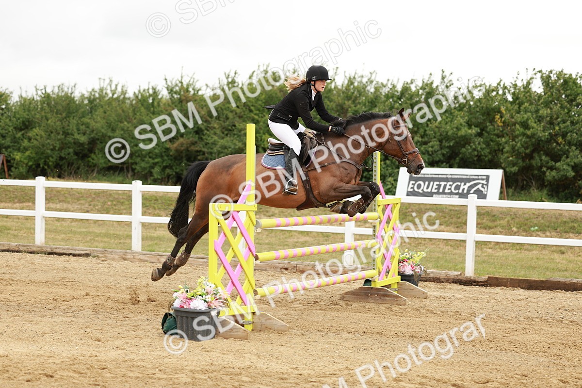 SBM_006740 - Class 2 - Senior Discovery - 1.00m Open