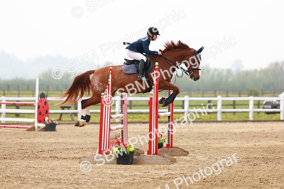  - Class 18 - Senior Newcomers - 1.10m