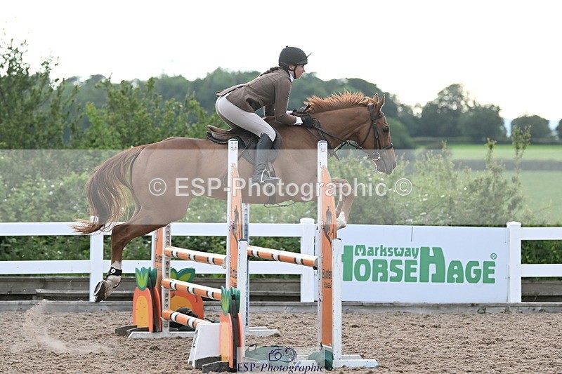 240611A-185702-01071 - 90cm