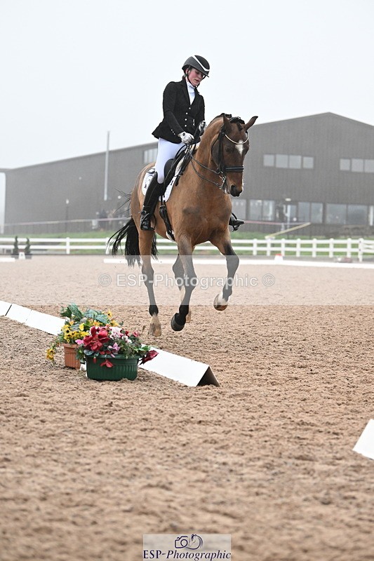 240217A-150256-03798 - 117-Jessie.Kirby-As.Well.de.la.Roche.CMF