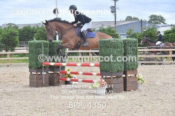 BPP_4350 - CLASS 12 SUN Senior British Novice/ 90cm Open