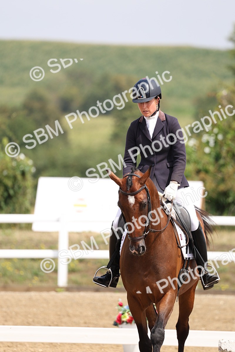 SBM_006157 - Class 6 - novice 6 - 11.50-12.46