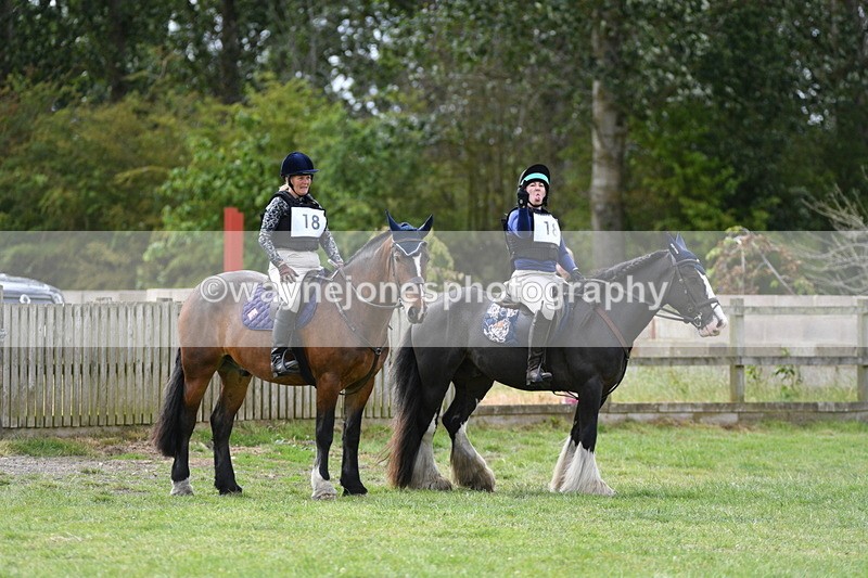 WJ5_2778 - Class 3 60cm Pairs