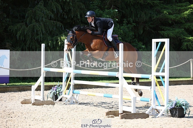 230513-100422-03658 - Cls 18 Snr 1.05m Open