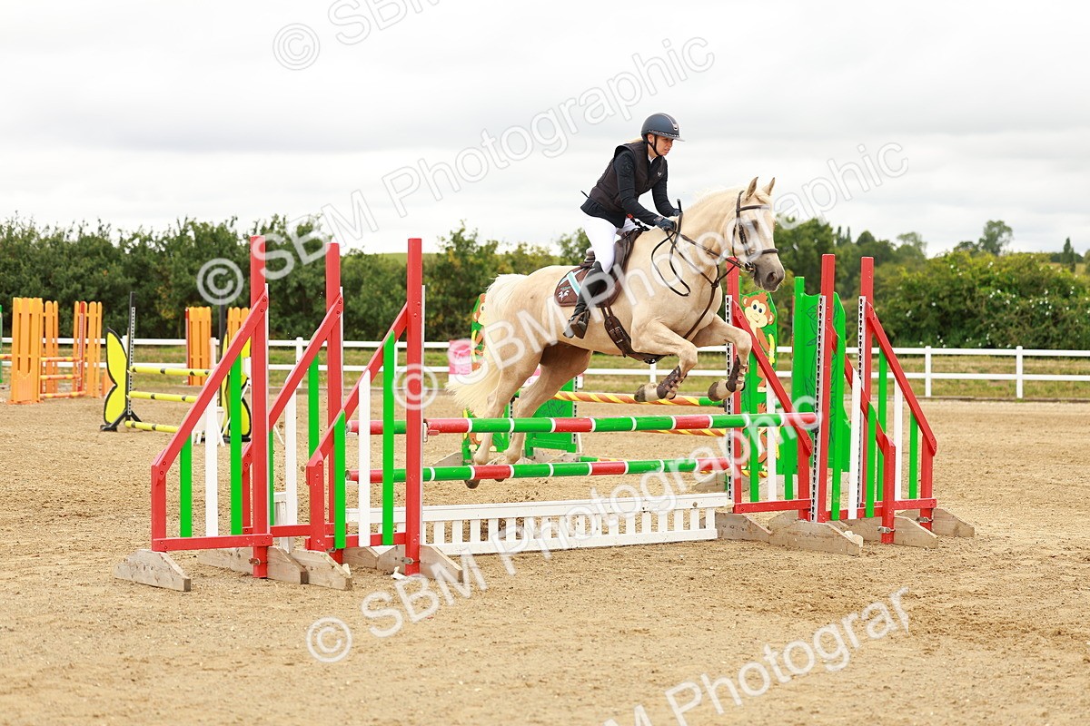 SBM_001711 - Class 9 - Senior British Novice - 90cm