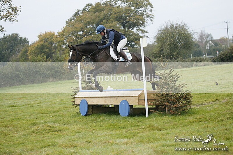 WWHT 181020 WWHT 181020 402 - WWEC Open Novice (0.80m) 18/10/20