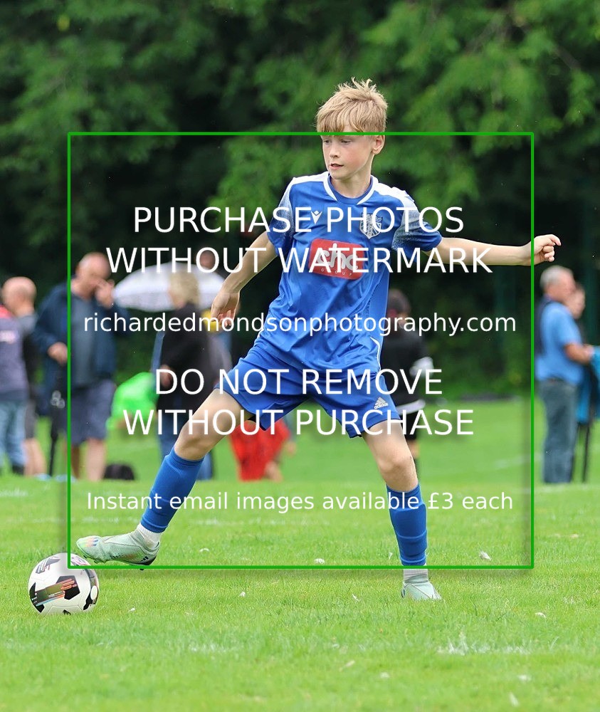 533A8000 - Wattsfield Utd