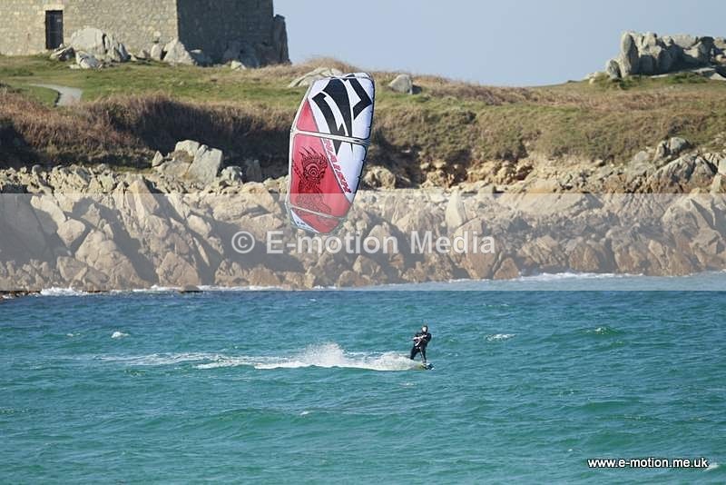 KS 010412 3 - Kite Surfing