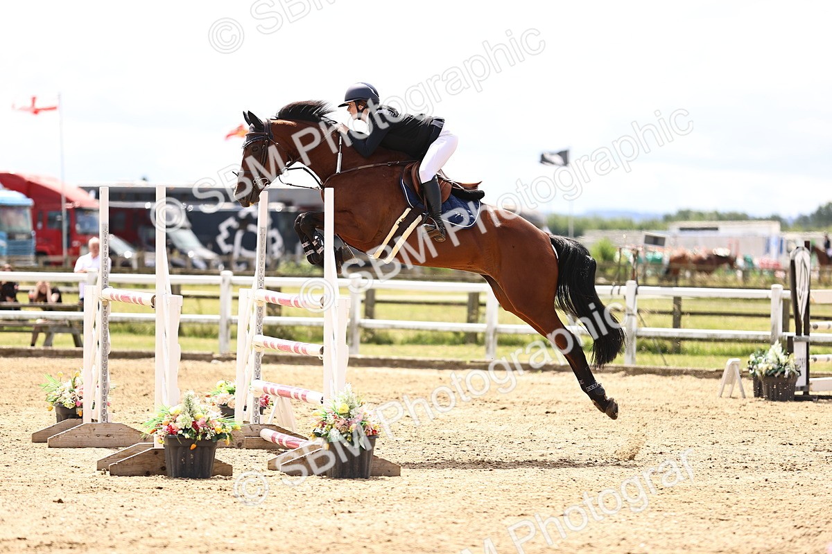 SBM_003513 - Class 22 - Senior Foxhunter 1.20m