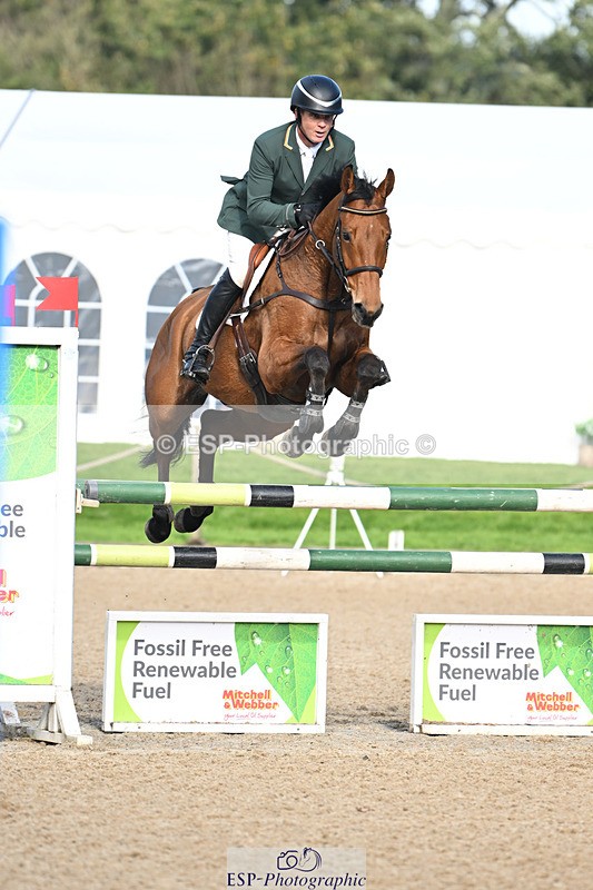 241025-120142-07402 - 233-Padraig.Mccarthy-LADY.OPHELIA