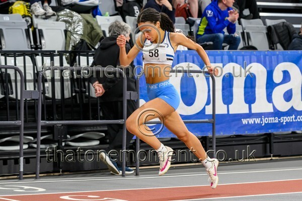 Age26SAT-915317 - Track Female Set Two