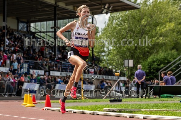 SIAB23-914979 - Track Female Set Two