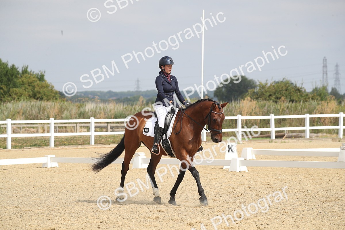 SBM_005926 - Novice 5 - 8.30.10.39