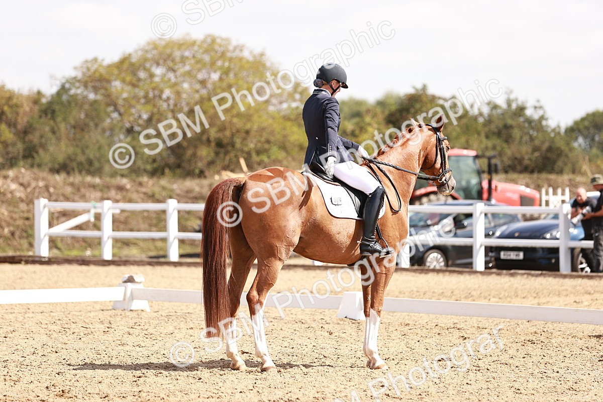 SBM_018455 - Class 17 - Novice 6