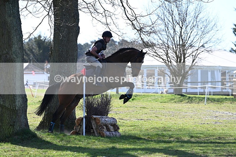 WJ7_0105 - XC Time 11:20 to 11:32