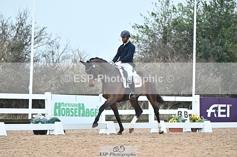 250214-144607-02460 - 175-Dannie.Morgan-Vive.La.Reinne.VH