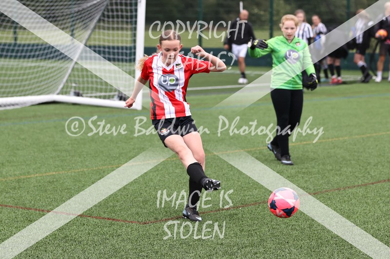 1DX31530 - Sat 6th U12 Girls