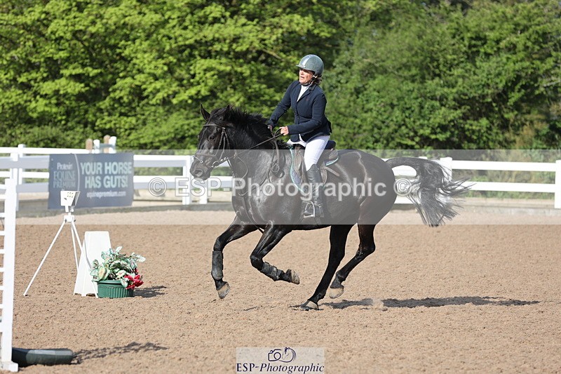 240510A-084500-04393 - Cls 13 British Novice and 90cm Open