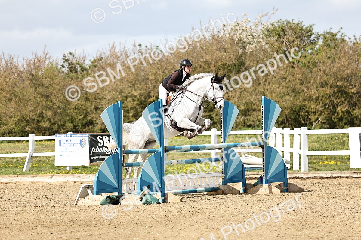 SBM_001195 - Class 4 - Senior Newcomers - 1.10m
