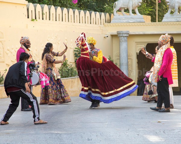 India B-297 - Peoples of India