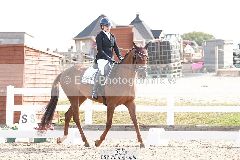 250817-102005-08324 - 132-Claire.GettinbyHeadmore.Dramatica