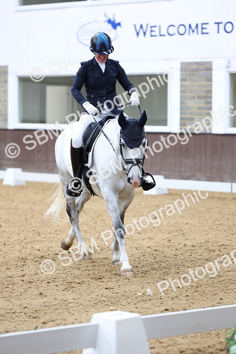 SBM_015948 - Class 15 - Novice FSM - 9.50 - 11.10