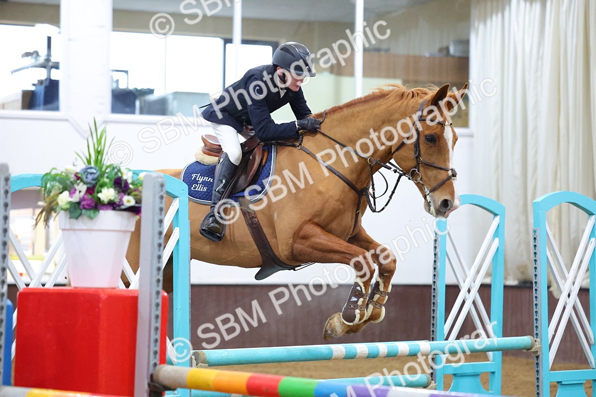 1I0A4707 - Class 9 - Senior Newcomers/ 1.10m Open