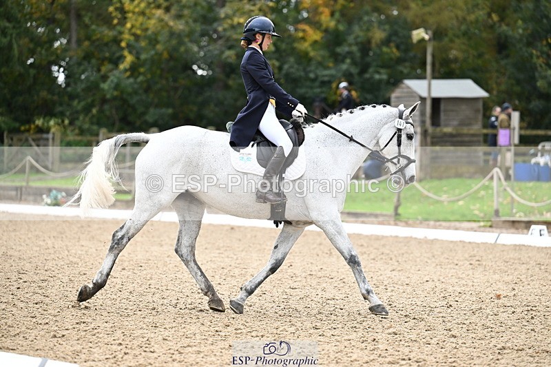 251023A-120403-02146 - B-141-Erin.Neale