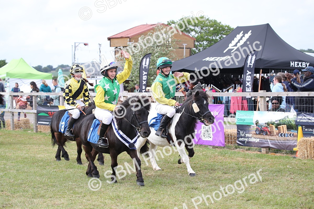 SBM_10176 - Dinky Derby