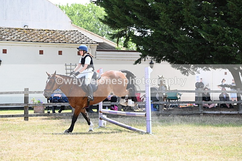 WJ6_5964 - Class 13 Novice 60cm