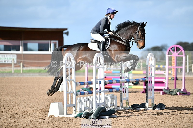 241026A-115819-01089 - SAT Cls 26+27 Club and Schools 90cm