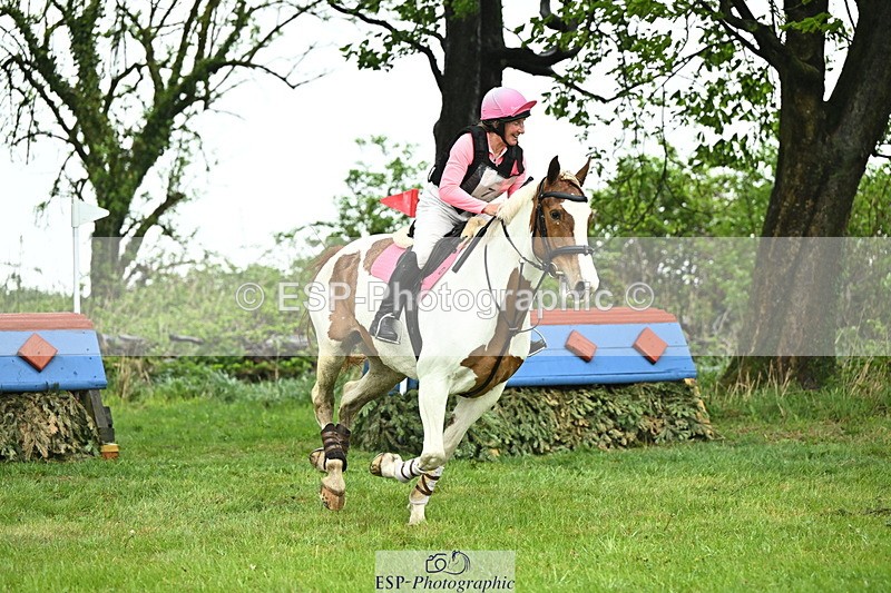 250418-101855-01386 - 075-Susan-Joy.Keeping-WARPAINT