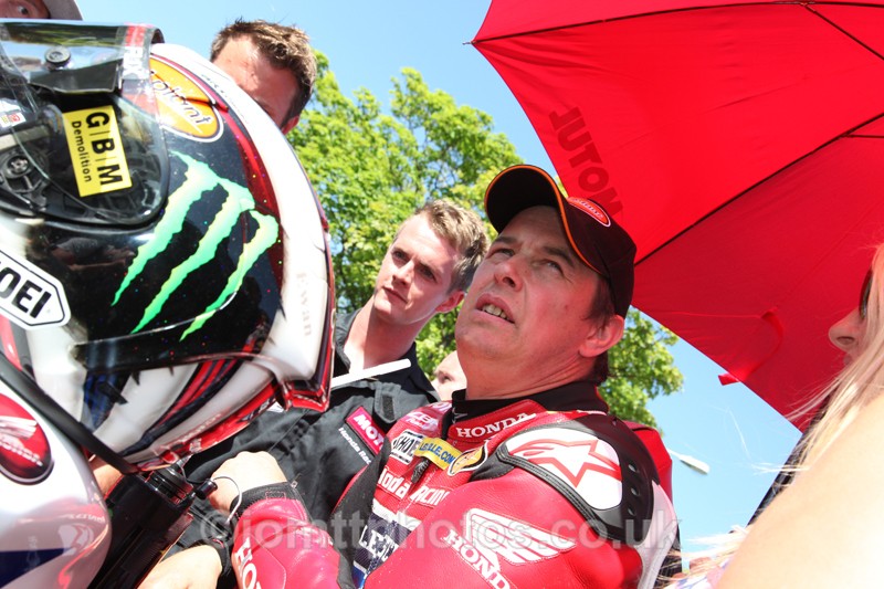 IMG_0731 - Senior TT - Start Line