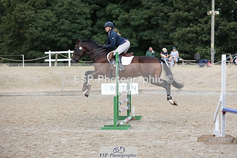 250829A-113026-01389 - Cls 7 British Novice and 90cm