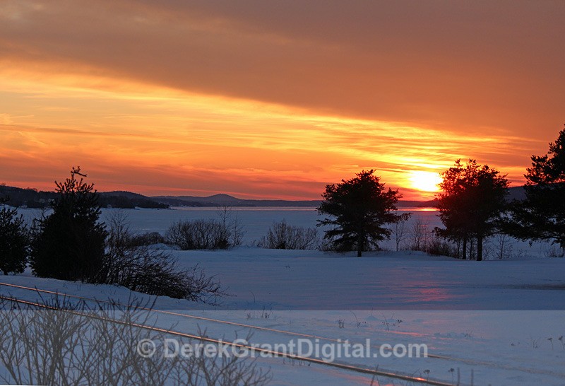 East Riverside Park Sunset - Sunset/Moonrise