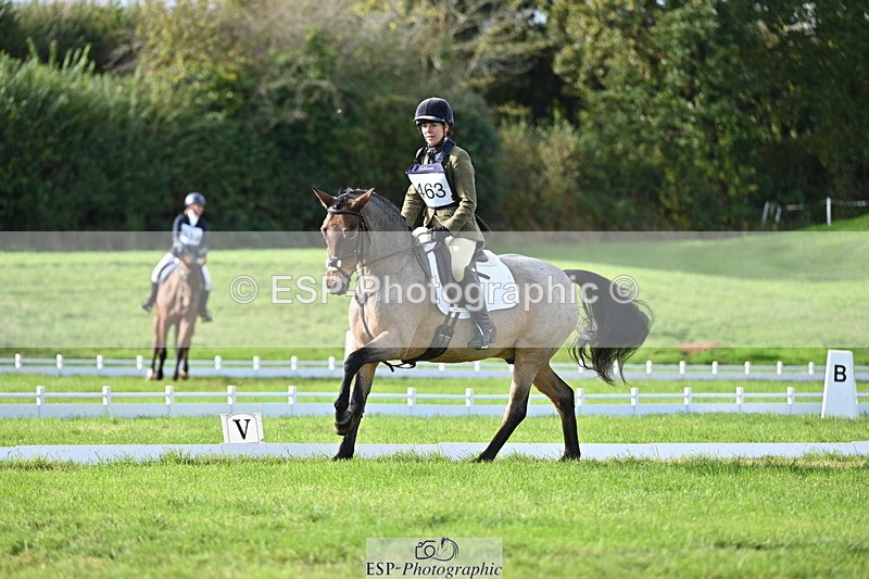 251024A-113540-09422 - F-463-Janine.Paterson