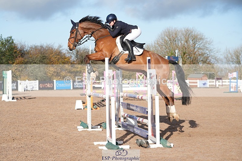 251108-103013-02167 - Cls 11 Snr 1.05m Open