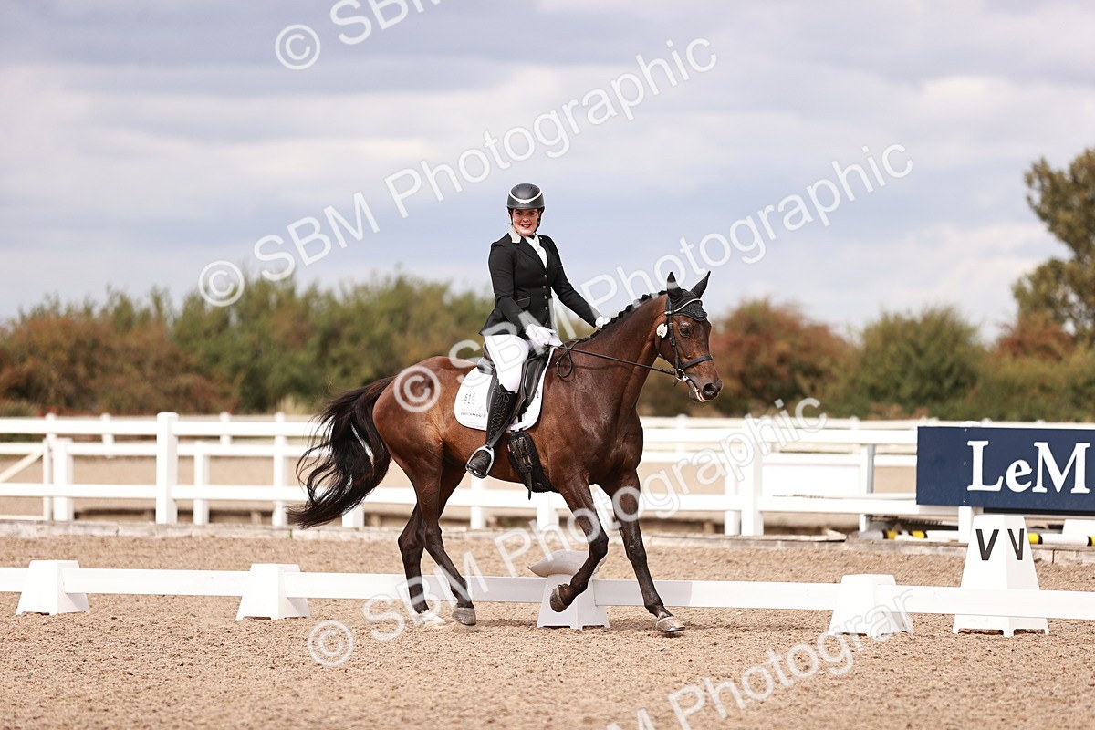 SBM_06266 - Class 37 - Novice 5