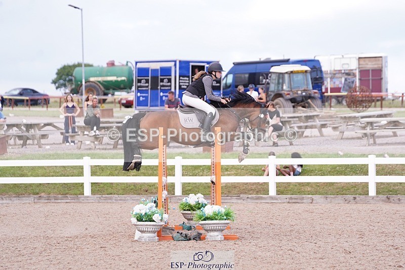 250628-191128-07816 - Cls 25 Blue Chip Pony Newcomers & 1m Open