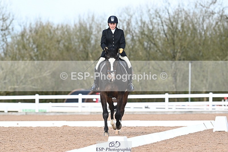 240323A-132801-03099 - UnA Medium 71