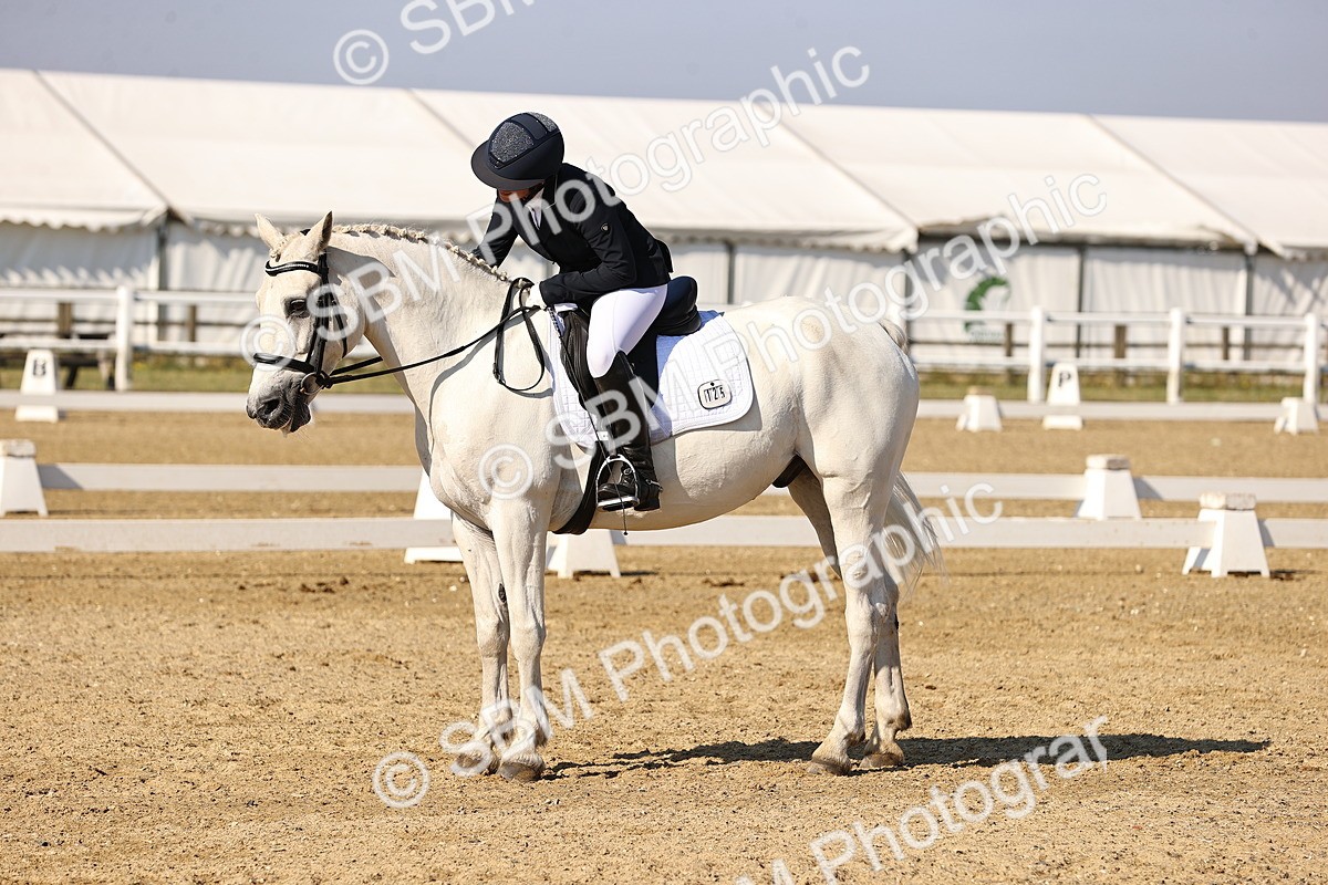 SBM_002638 - Intro 2 - Warm Up