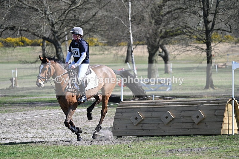 WJ7_1599 - XC Time 13:52 to 14:13